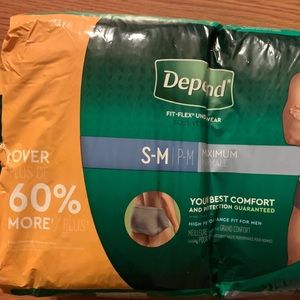 Bundle sale: Men’s Depend for 4